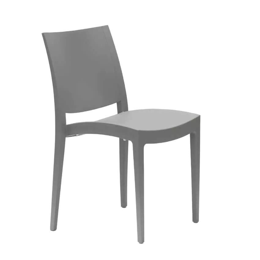 Chaises empilables Casamati pour restaurant Margherita.